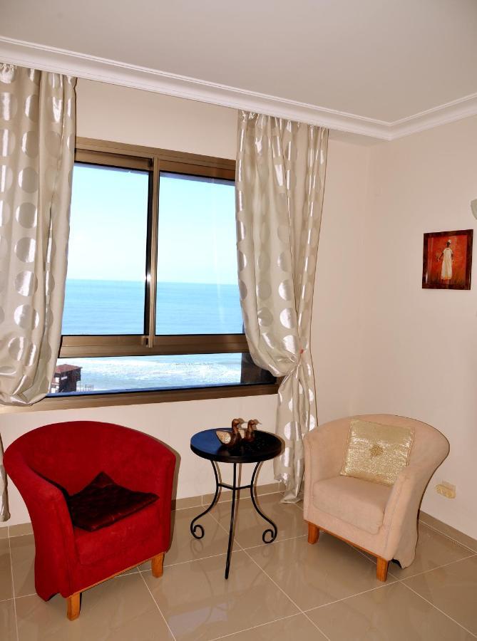 Almog Tower Aparthotel Haifa Bagian luar foto