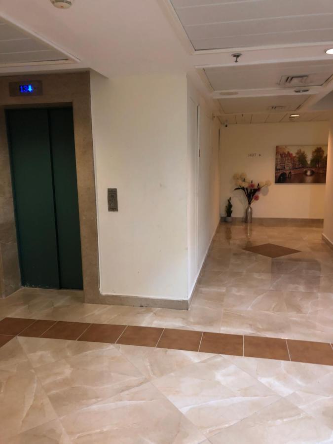 Almog Tower Aparthotel Haifa Bagian luar foto