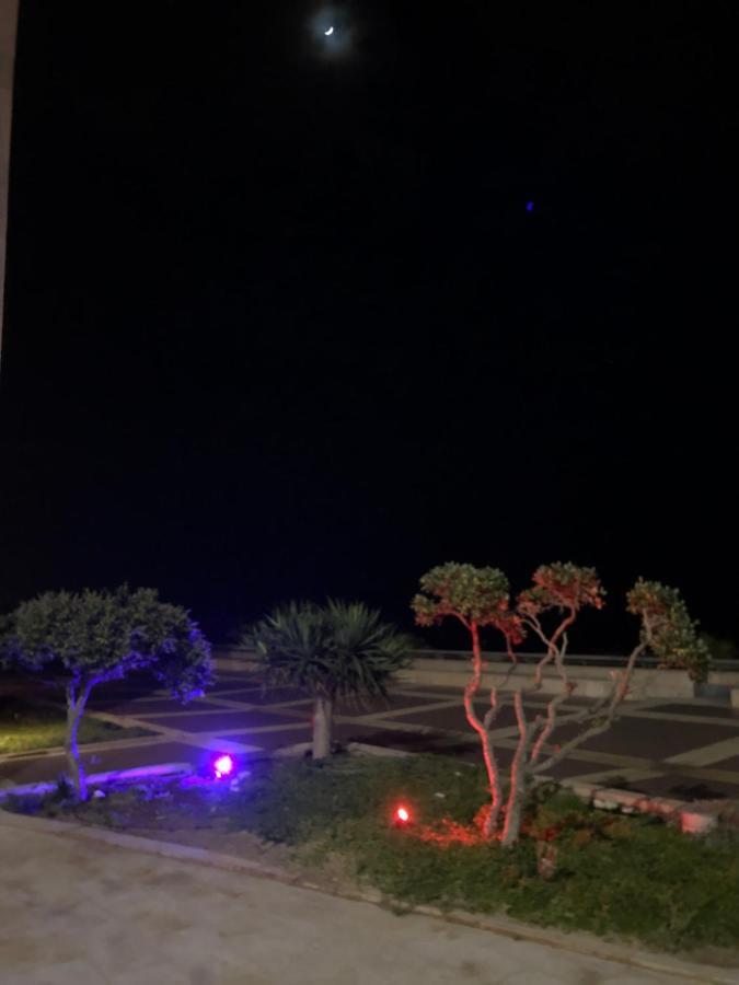Almog Tower Aparthotel Haifa Bagian luar foto